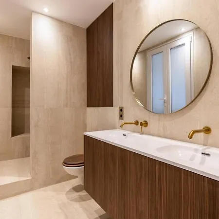 Central&spacious 2bd For 6 Parigi